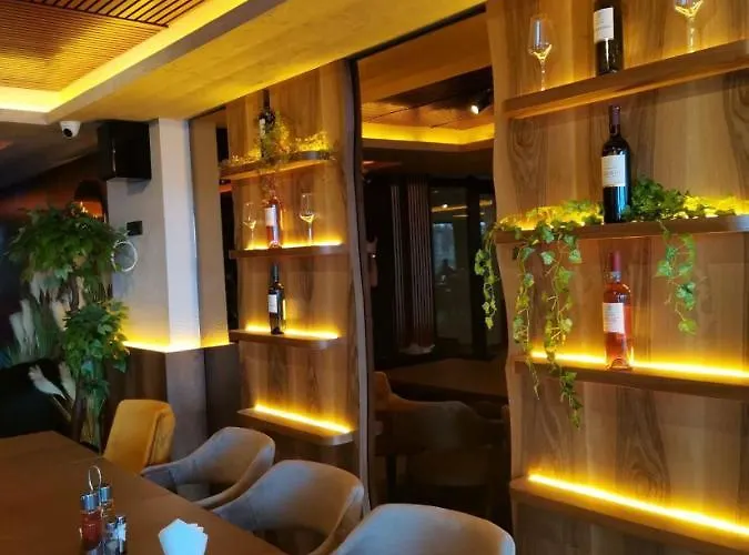 & S20 Milmari 公寓 *