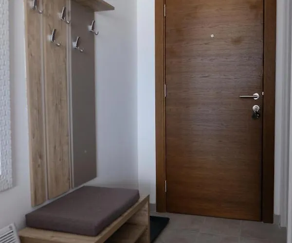 & S20 Milmari 公寓 *